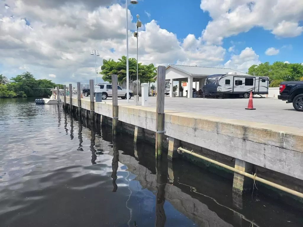 Get a Seawall Inspection SeaMeDive